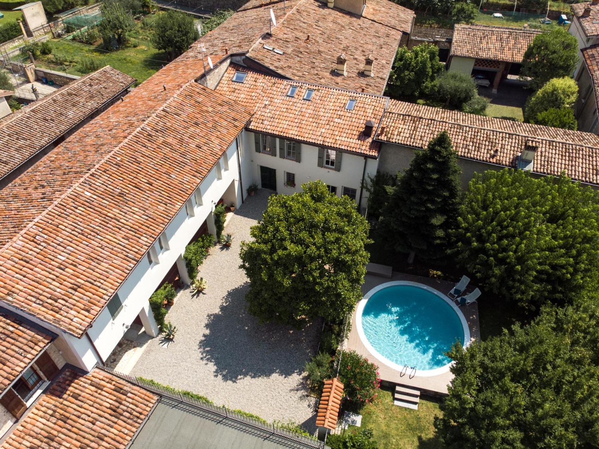 Corte Martinola Bed&Breakfast In Franciacorta Ome Exteriör bild